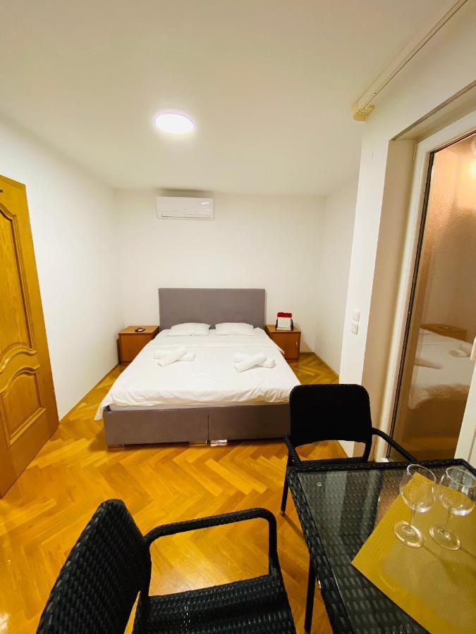 Apartments La Mer ノヴィ・ヴィノドロスキー エクステリア 写真