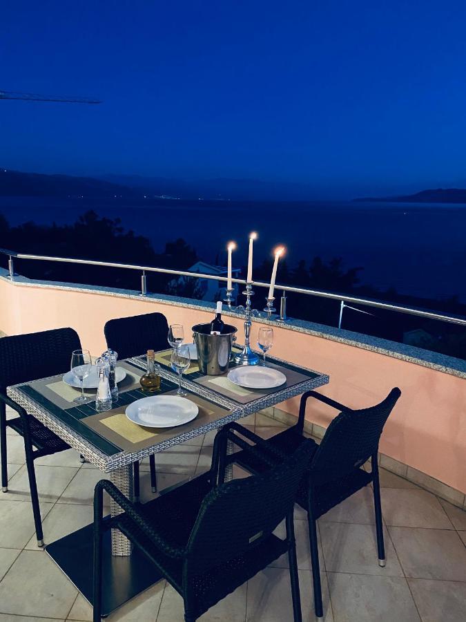 Apartments La Mer ノヴィ・ヴィノドロスキー エクステリア 写真